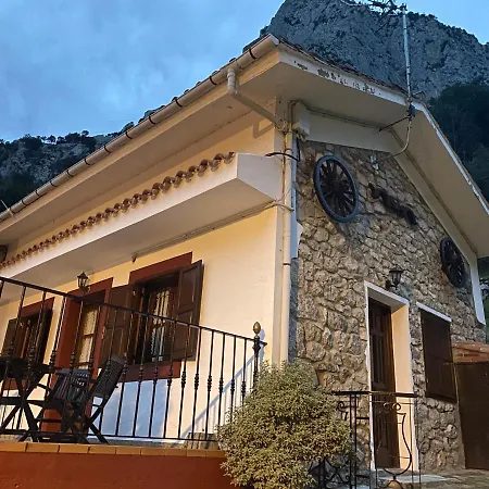 Albergue La Hermida Extérieur photo